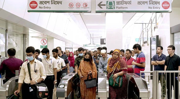 Metro-rail brings ease in capital`s nightmare transport system